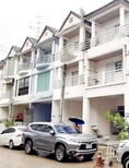 For Rent ทาวน์โฮม 3 ชั้น หมู่บ้านทาวน์อินทาวน์ เหมาะทำออฟฟิศหรืออยู่อาศัย 