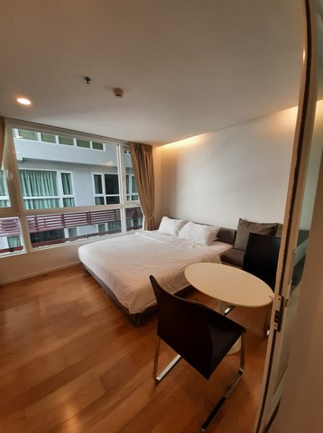 15 Sukhumvit Residence 10th floor calm comfortable convenient BTS Nana รูปที่ 1