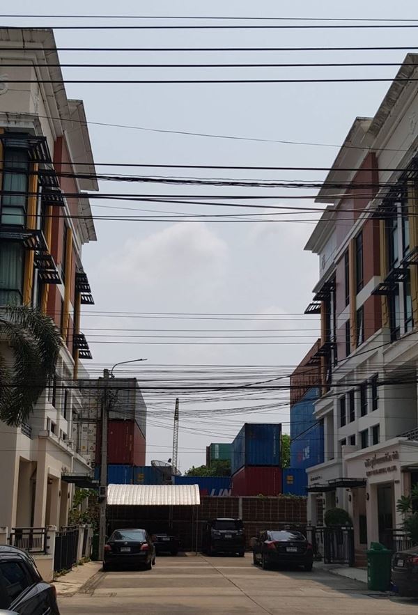 ขายโฮมออฟฟิศ 4ชั้น บ้านกลางกรุง บางนา พร้อมตกแต่ง ราคาดี ทำเลดีมาก ใกล้เมกะบางนา โทร 0863212561 รูปที่ 3