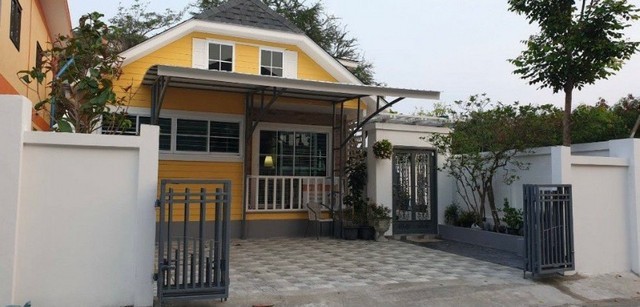 TN22ขายบ้านเดี่ยว 2 ชั้น สไตล์ English cottage ซอยลาดพร้าว 101 แยก 27 ถนนซอยกว้าง  รูปที่ 1