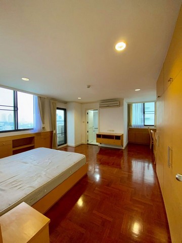 Supalai Place Sukhumvit 39 convenient beautiful room 12th floor BTS Phrom Phong รูปที่ 1