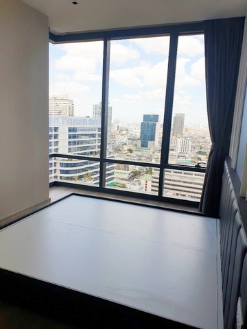 For rent 65000 condo Ashton Silom near BTS Chong Nonsi  รูปที่ 1