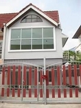 For Rent ทาวน์เฮ้า2 ชั้น หมู่บ้านระเบียงทอง 4 ซอยนาคนิวาส 44 รีเวทใหม่