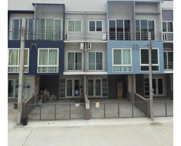 KNR17 For Rent ทาวน์โฮม หมู่บ้านกรีนีช ซอยรามอินทรา 76 ใกล้มอเตอร์เวย์ รูปที่ 1