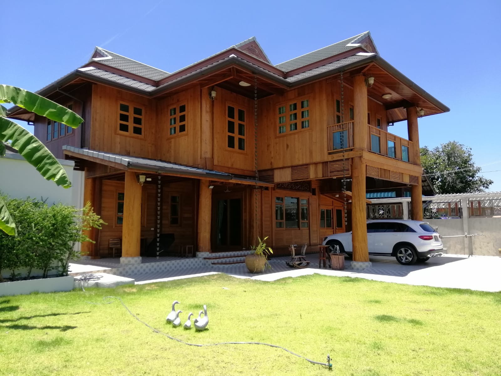 Landed house, For sale 114 sqw, 3 Bedrooms 4 Bathrooms, Nearby MRT Sutthisan รูปที่ 1