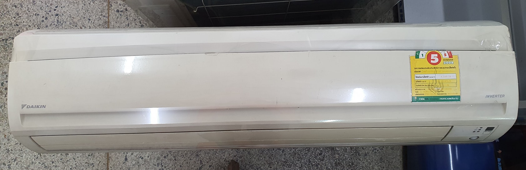 DAIKIN INVERETR 17455 BTU. เบอร์ 5 ราคา 9,000 บาท ยินดีรับบัตรเครดิต. รูปที่ 4