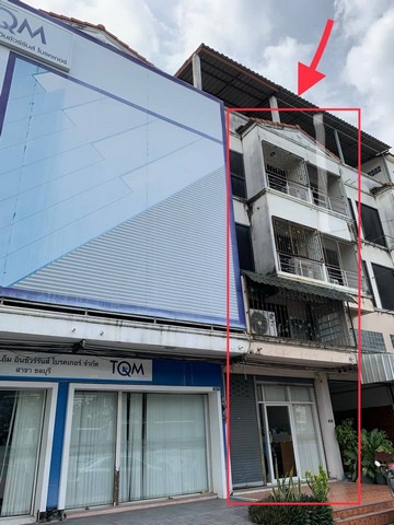 ขาย อาคารพานิช 4.5 ชั้น มบ.คันทรีฮิลล์ ติดถนนสุขุมวิท-ชลบุรี แสนสุข เมืองชลบุรี รูปที่ 1