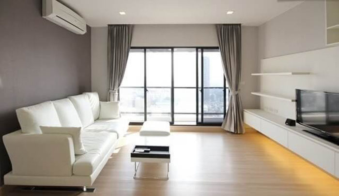 คอนโด Urbano Absolute สาธร-ตากสิน แต่งสวย แบบ 2ห้องนอน For Rent A Nice 2 Bedroom Unit near BTS Krung Thonburi รูปที่ 1