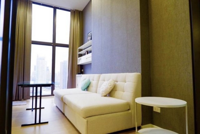 ให้เช่า/ขาย - คอนโดชีวาทัย เรสซิเดนซ์ อโศก  New Condo Chewathai Resident Asoke (Corner Room) รูปที่ 1