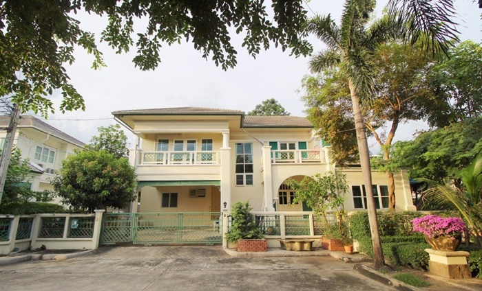 ขายบ้านเดี่ยว 2 ชั้น โครงการ Perfect Place The lakeside home รูปที่ 1