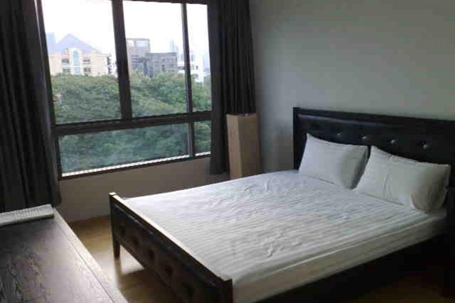 เช่าคอนโด อิสระ สุขุมวิท 42 [issara sukhumvit 42 ] 2 Beds วิวสวย ราคาถูก รูปที่ 1