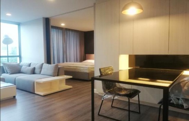 The Room Sukhumvit 40 clean convenient 6th floor nice BTS Ekkamai รูปที่ 1