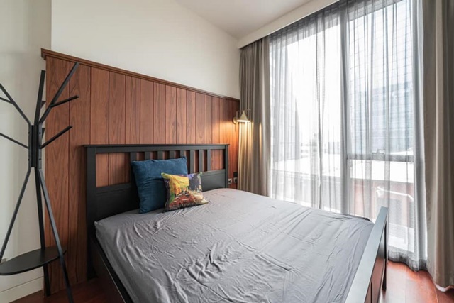 เช่าคอนโด คุณ บาย ยู คอนโดมิเนียม [Khun By Yoo Condominium] 1 Bed ราคาถูก เหมือนได้ฟรี รูปที่ 1