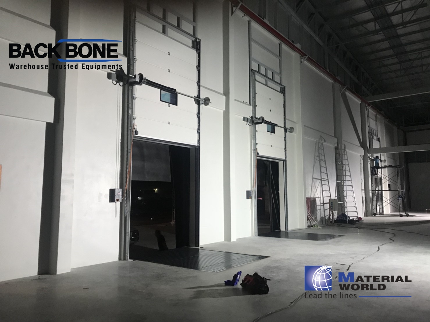 INDUSTRIAL SECTIONAL DOORS รูปที่ 1