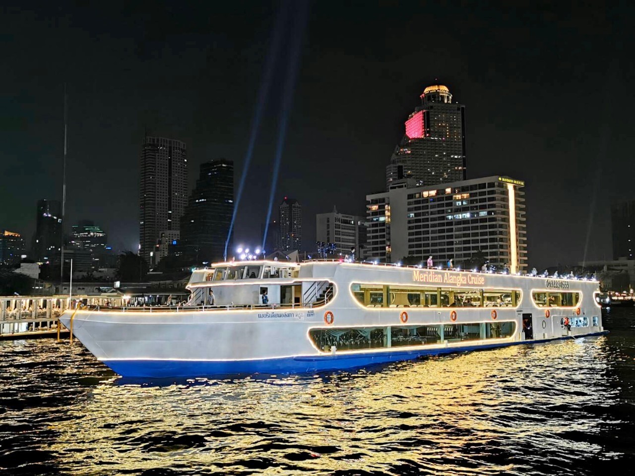 โปรโมชั่นล่องเรือเมอริเดียนอลังกาครูซ  รูปที่ 1