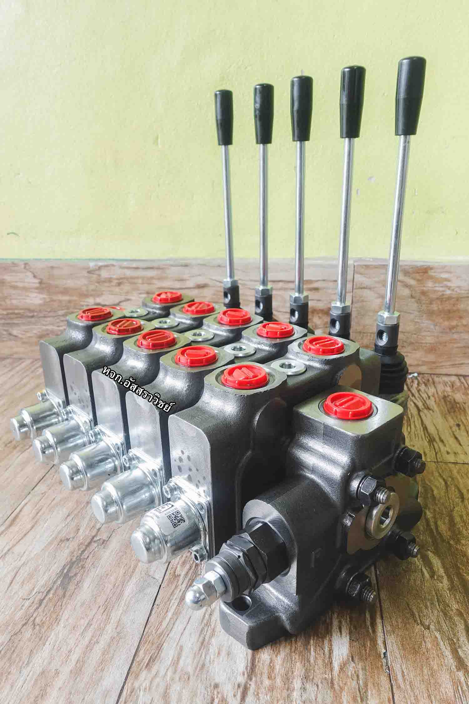 จำหน่ายอุปกรณ์ไฮดรอลิค วาล์วมือโยกแบบธรรมดา และแบบไฟฟ้า (COMPLETE VALVE) ยี่ห้อhydrocontrol รุ่นHC-D รูปที่ 3