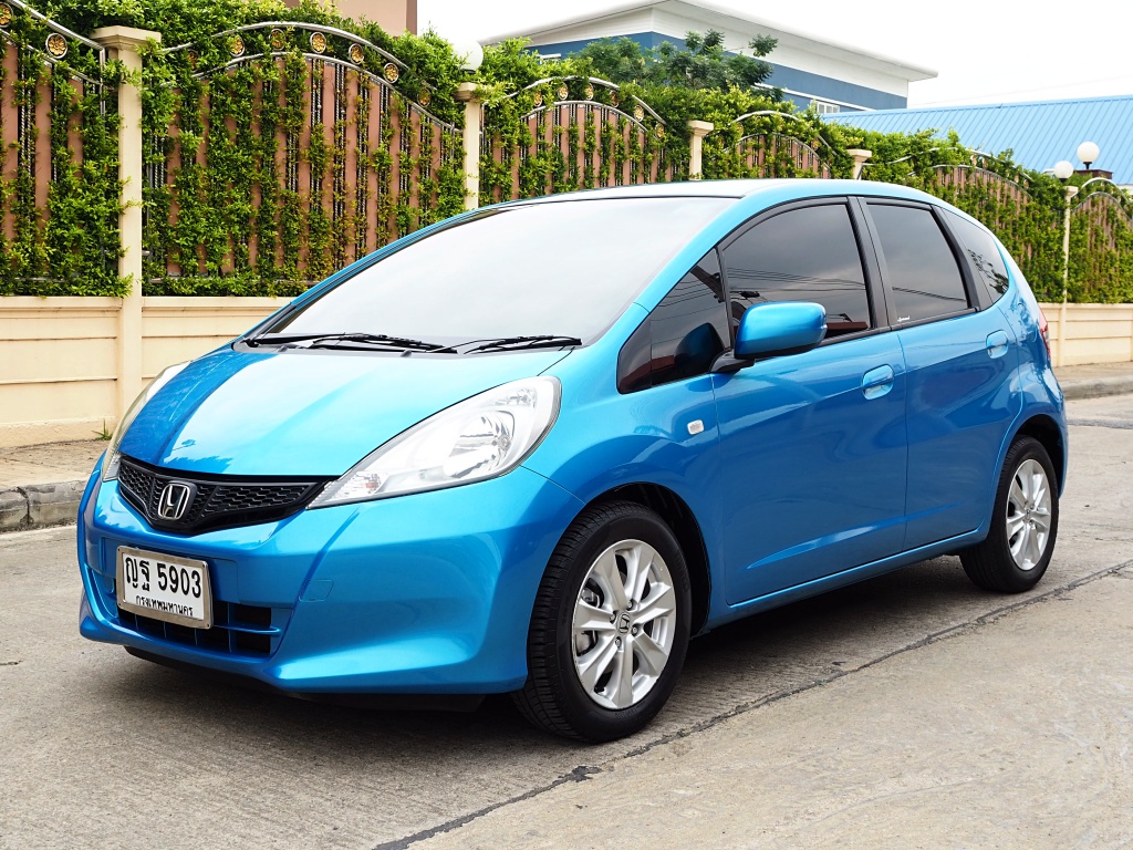 HONDA JAZZ รูปที่ 1