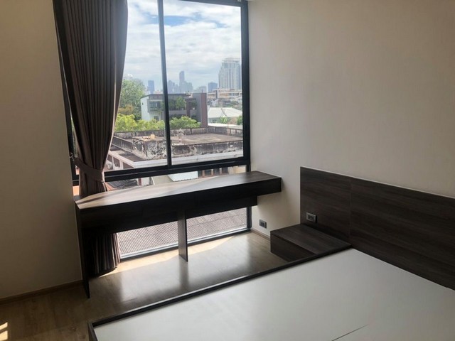 Urgent sale 168 Sukhumvit 36 ​​convenient safe beautiful view BTS Thonglor รูปที่ 1