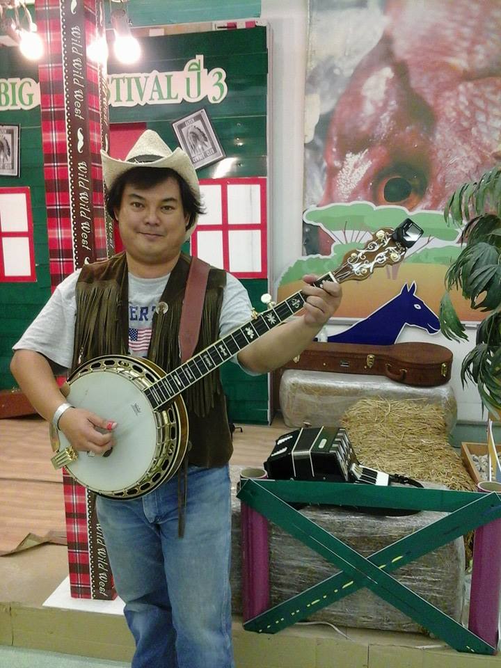 สอนเล่นเครื่องดนตรี 5-Strings Banjo เล่นเพลงสไตล์ Bluegrass รูปที่ 5
