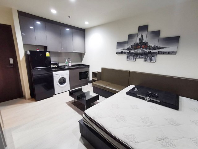 For rent 12000 condo Rhythm Asoke near MRT rama 9 station รูปที่ 1