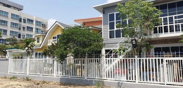 HS 1451 ขายบ้านเดี่ยว 2 ชั้น สไตล์ English cottage ซอยลาดพร้าว101  เหมาะอยู่อาศัยหรือทำออฟฟิศ รูปที่ 1