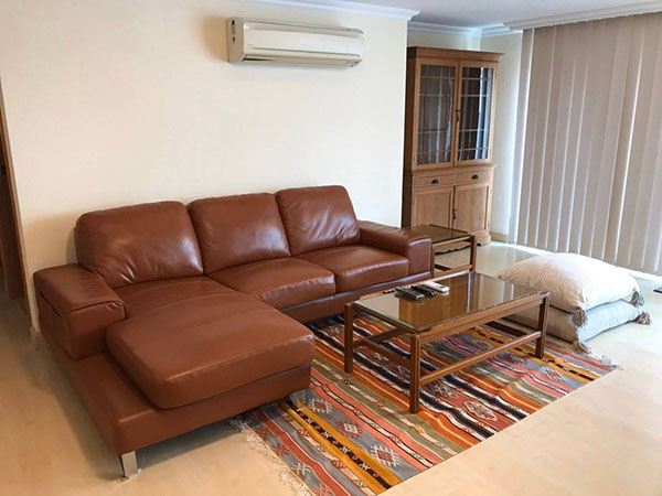 ด่วน คอนโด Turn berry 2 ห้องนอน ใกล้ BTS พร้อมพงษ์ For Rent 2 Bedroom Unit Near BTS Phromphong รูปที่ 1