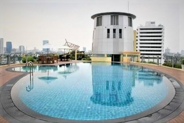 ขายService Apartment สุขุมวิท 71 (ปรีดีพนมยงค์)สูง 8 ชั้น ดาดฟ้าชั้น9  ย่านกลางเมือง รูปที่ 1