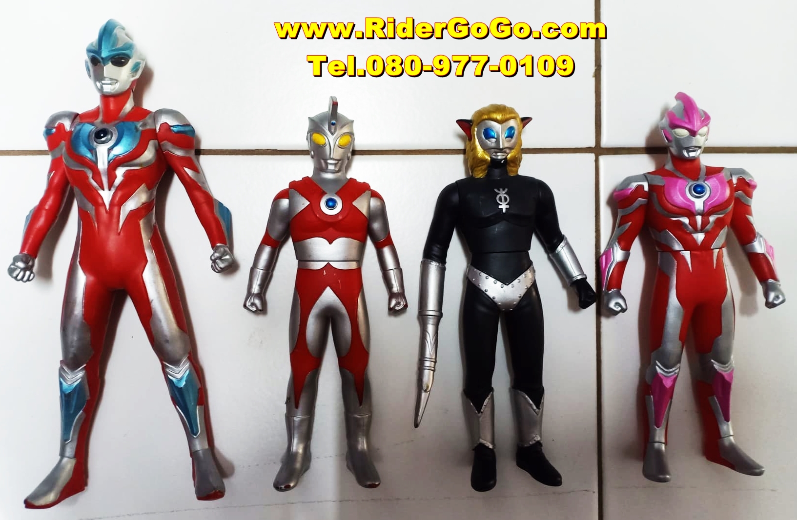 ที่แปลงร่างอุลตร้าแมนกิงกะ กิงกะสปาร์ค Ultraman Ginga (DX Ginga Spark) แถมสปาร์คดอลให้ 4 ตัว สภาพสวยใหม่ของแท้Bandai ประเทศญี่ปุ่น รูปที่ 3