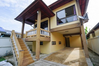 House For Sale in Bophut near Chaweng beach 2 km Koh Samui SuratThani Thailand รูปที่ 1