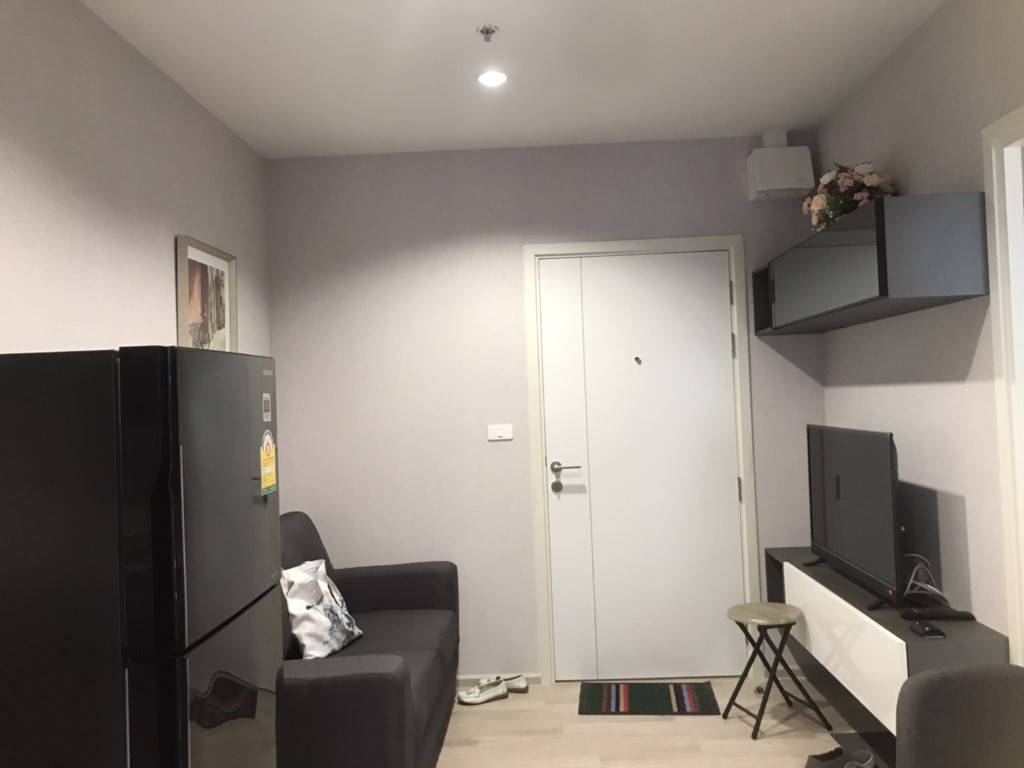 CSB932127 ขายถูก!! พลัมคอน Plum Condo แต่งครบ เฟอร์เต็ม เดิน 2 นาทีถึง Airport link รามคำแหง รูปที่ 5