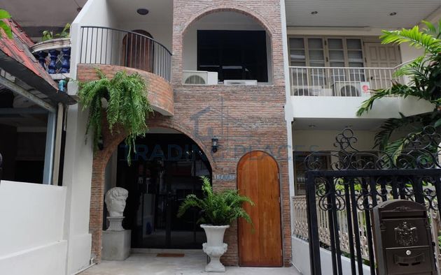 ให้เช่า Townhouse 3ห้องนอน สุขุมวิทซอย 16 85,000บาท รูปที่ 1