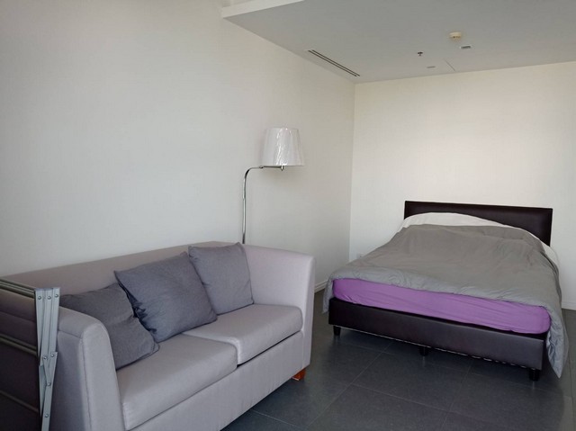 For rent Studio Room at the River Charoenakorn near Icon Siam  รูปที่ 1