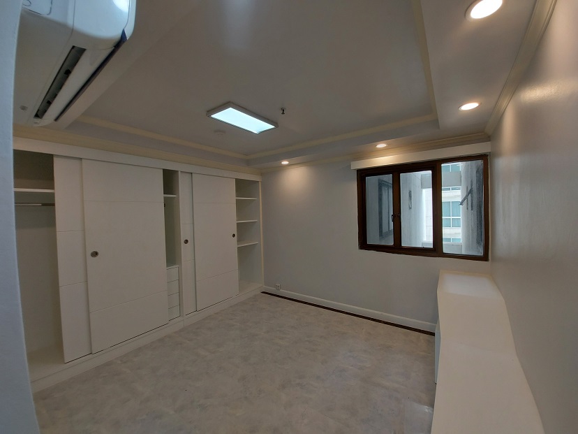 ขายคอนโด คอนโด ท๊อป วิว ทาวน์เวอร์ ชั้น 22 7พื้นที่ 96 ตร.ม 2 ห้องนอน 2 ห้องน้ำ แอร์ 3 ตัว ห้องรีโนเวทใหม่ ใกล้ BTS ทองหล่อ โครงการ คอนโด ท๊อป วิว ทาวน์เวอร์ สุขุมวิท 59ถนนสุขุมวิท แขวงคลองตันเหนือ เขตวัฒนา กรุงเทพฯ รูปที่ 6