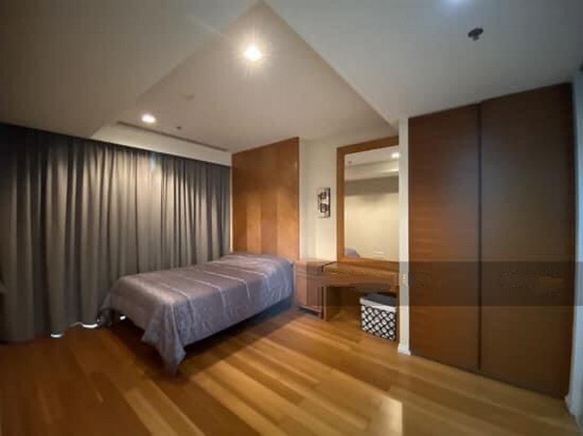 For Rent 1 bed  the River Charoenakorn Soi 13 near Icon Siam Luxary Mall  รูปที่ 1