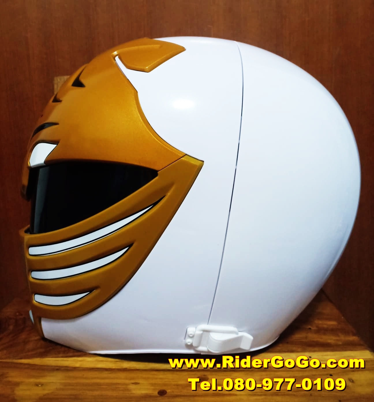 หมวกไวท์เรนเจอร์ หมวกคิบะเรนเจอร์ Power Rangers Lightning Collection Premium White Ranger Helmet สภาพสวยใหม่ลิขสิทธิ์แท้จากHasbro รูปที่ 6