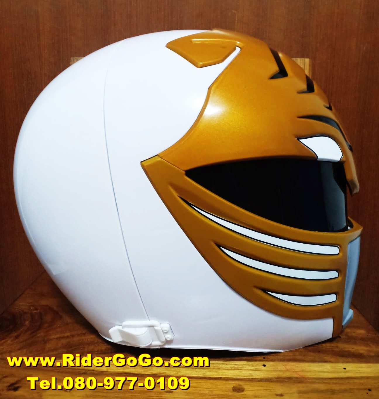 หมวกไวท์เรนเจอร์ หมวกคิบะเรนเจอร์ Power Rangers Lightning Collection Premium White Ranger Helmet สภาพสวยใหม่ลิขสิทธิ์แท้จากHasbro รูปที่ 4