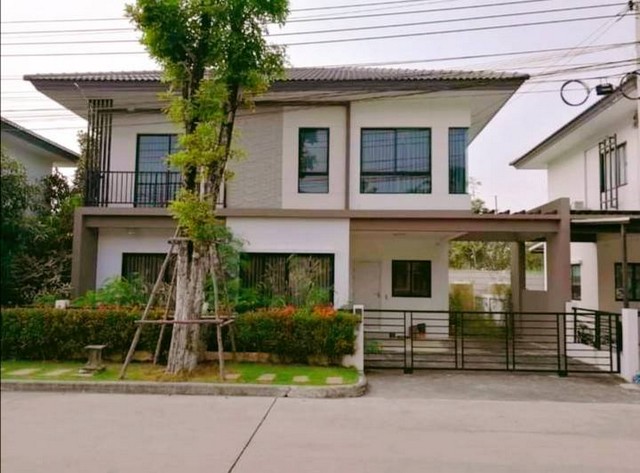 ด่วนขายบ้านสวย CASA Ville Bangyai by Quality House(QH)​ เนื้อที่เยอะพร้อมอยู่ รหัสSH681 รูปที่ 1