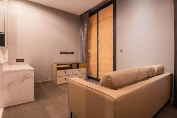 ขาย คอนโด Super Luxury The Esse at Singha Complex 34.75 ตรม. ห้องใหม่มือ 1 ขายต่ำทุน รูปที่ 3