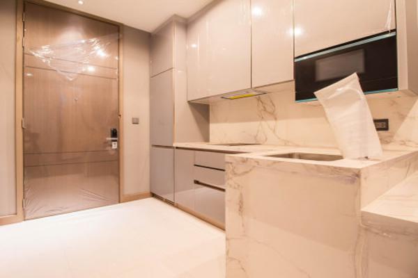 ขาย คอนโด Super Luxury The Esse at Singha Complex 34.75 ตรม. ห้องใหม่มือ 1 ขายต่ำทุน รูปที่ 5