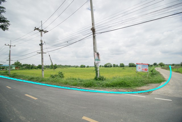 ขาย ที่ดิน ต.สำพะเนียง บ้านแพรก อยุธยา แปลงมุมถนนสวยมาก รูปที่ 1