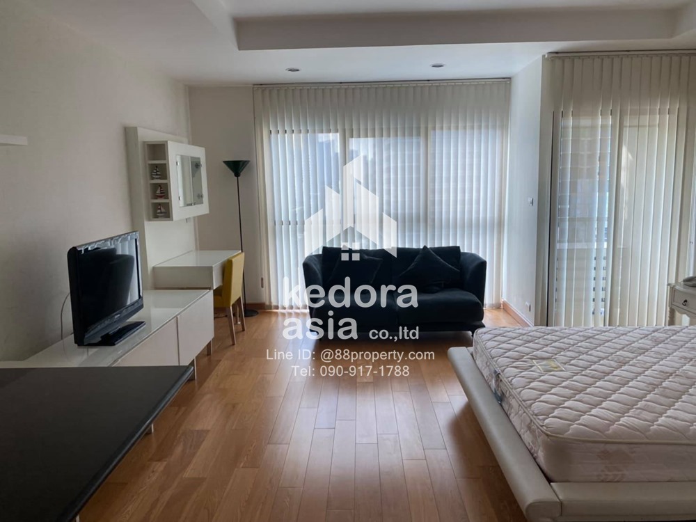 BO-STGD-01-Sathorn Gardens Condominium 800 meters to MRT Lumpini  รูปที่ 1