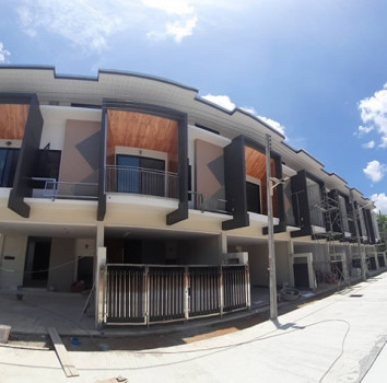 ขาย ทาวน์โฮม ฟรีเคาน์เตอร์ครัว บิ๊กซี คลองแห-หาดใหญ่  175 ตรม. 30 ตร.วา รูปที่ 2