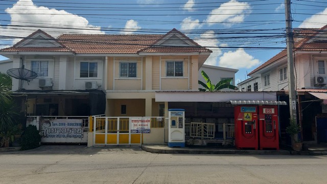 ขายด่วนบ้านแฝด 2 ชั้น หมู่บ้านพนาลี ซอยประชาอุทิศ 90  รูปที่ 1