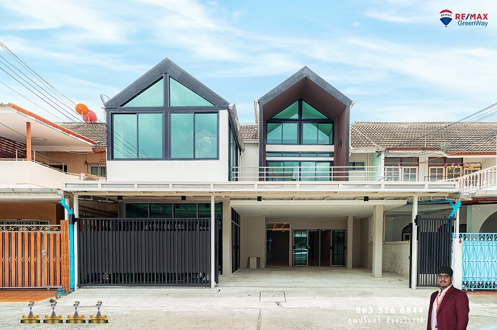 ทาวน์เฮ้าส์ใหม่สไตล์  Modern Farmhouse ซอยจรัญ 25 ใจกลางเมือง  รูปที่ 1