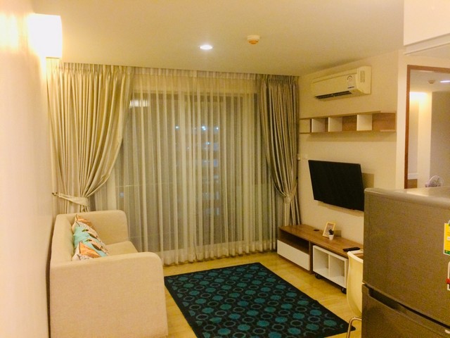 ขายคอนโด Emerald Residence Ratchada (เอมเมอรัลด์ เรสซิเดนท์ รัชดา ) 1 ห้องนอน 1 ห้องน้ำ รูปที่ 1