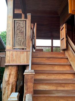 ขาย บ้านเดี่ยว ไม้สักทอง พร้อมที่ดิน 200 ตรม. 2 งาน 9 ตร.วา ติดถนน สวรรคโลก-ทุ่งเสลี่ยม รูปที่ 3
