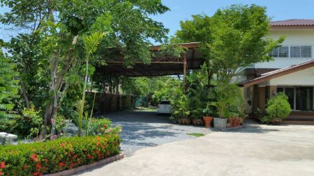 ขาย บ้านเดี่ยว เนื้อที่1ไร่3งาน11ตรว. พร้อมบ้านพักคนงาน 2800 ตรม. 1 ไร่ 3 งาน 11 ตร.วา รอบนอกตัวบ้านมีที่ดินเหลือเยอะมาก รูปที่ 6