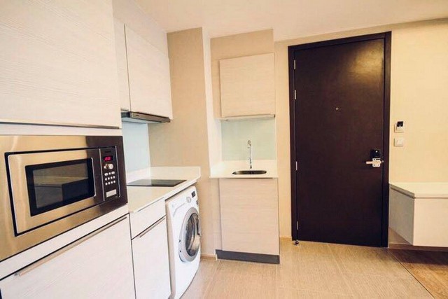 H Sukhumvit 43 peaceful livable private safe BTS Phrom Phong รูปที่ 1