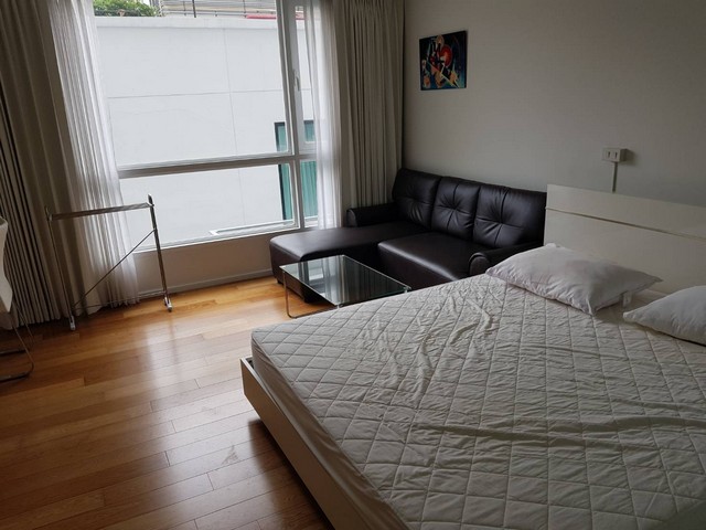 15 Sukhumvit Residence peaceful convenient private BTS Nana รูปที่ 1