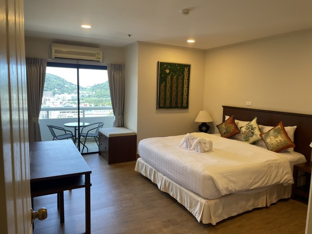 CR104 For Rent : Sea View Patong Tower Condo 2 bedrooms 2 bathrooms 180sqm รูปที่ 1